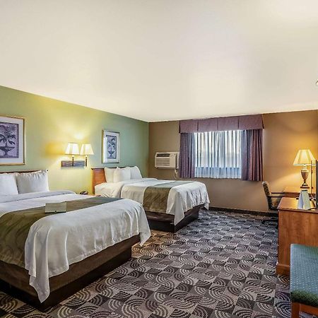Quality Inn & Suites Ганнибал Экстерьер фото