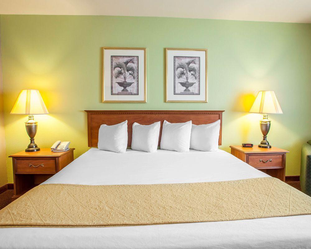 Quality Inn & Suites Ганнибал Экстерьер фото