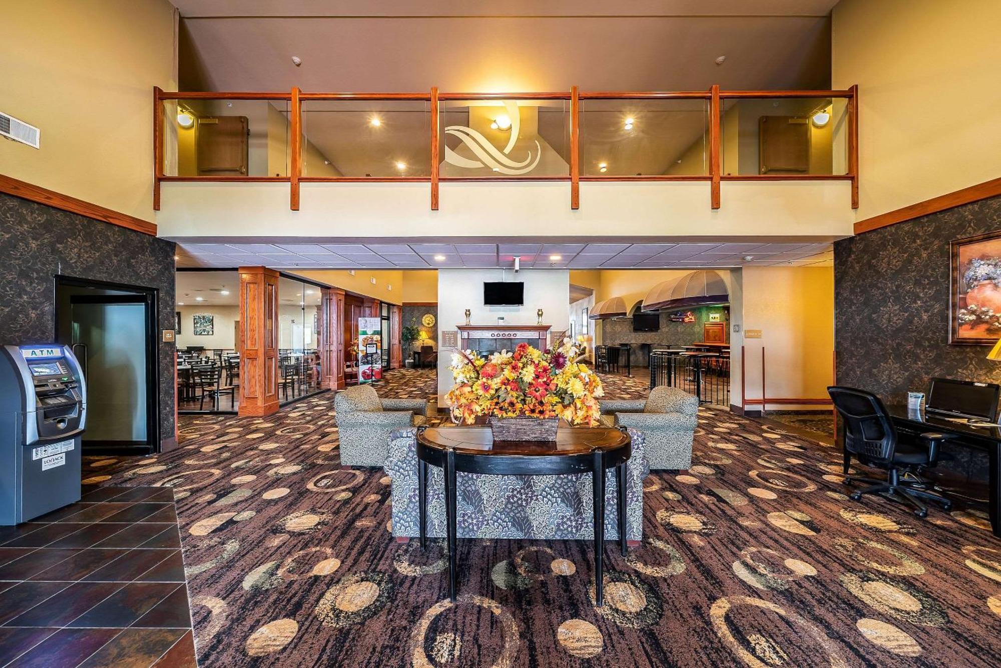 Quality Inn & Suites Ганнибал Экстерьер фото